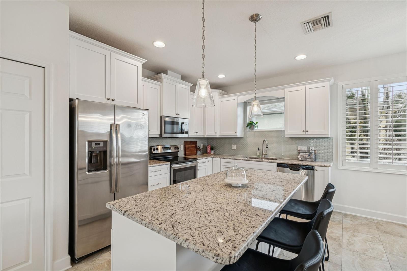 Image 17 of 53 For 3232 Horatio Street