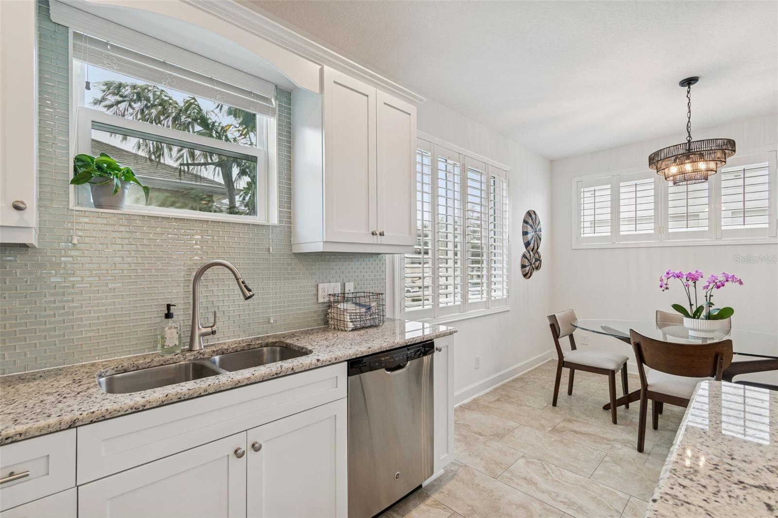 Image 22 of 53 For 3232 Horatio Street