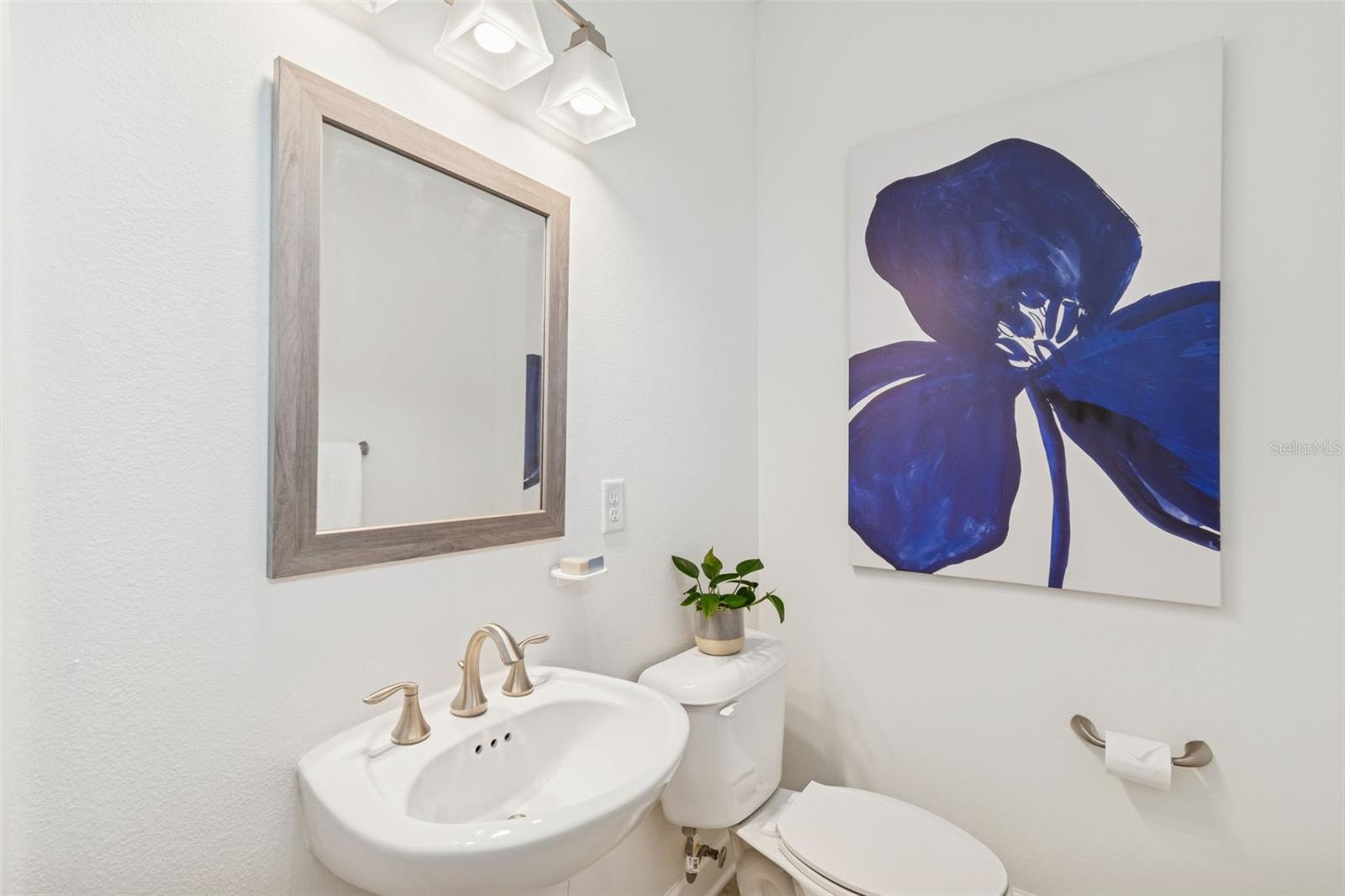 Image 30 of 53 For 3232 Horatio Street