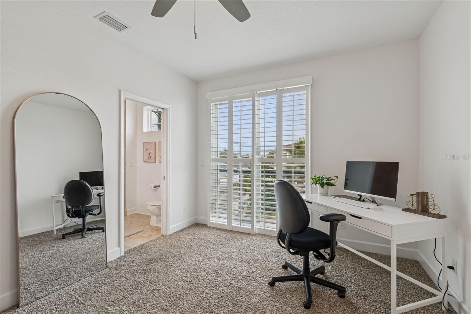 Image 36 of 53 For 3232 Horatio Street