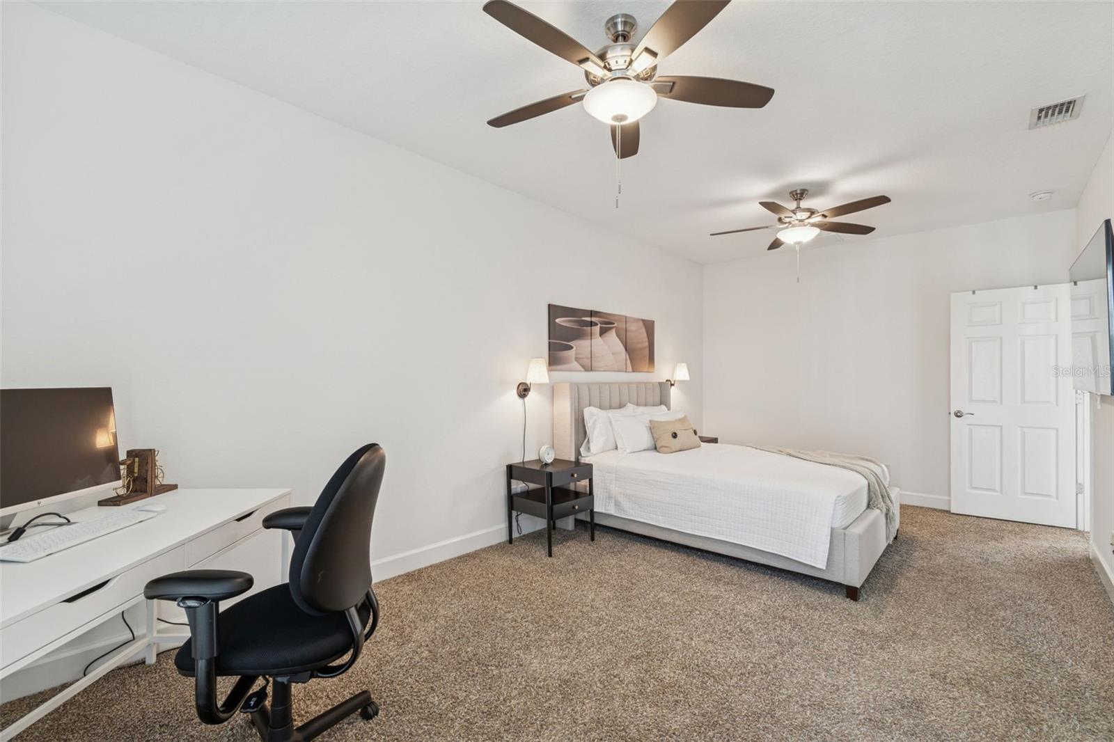 Image 37 of 53 For 3232 Horatio Street