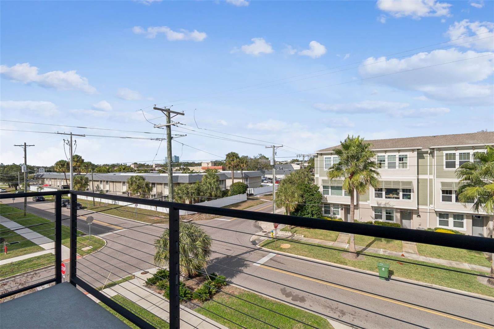 Image 42 of 53 For 3232 Horatio Street