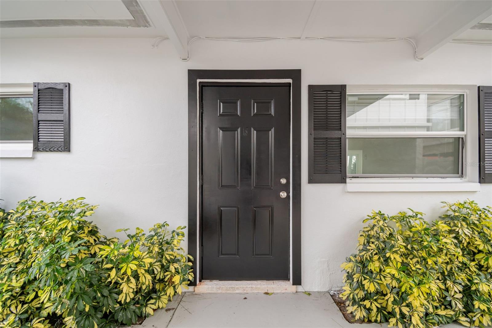 Image 14 of 67 For 2411 Bay Boulevard 1