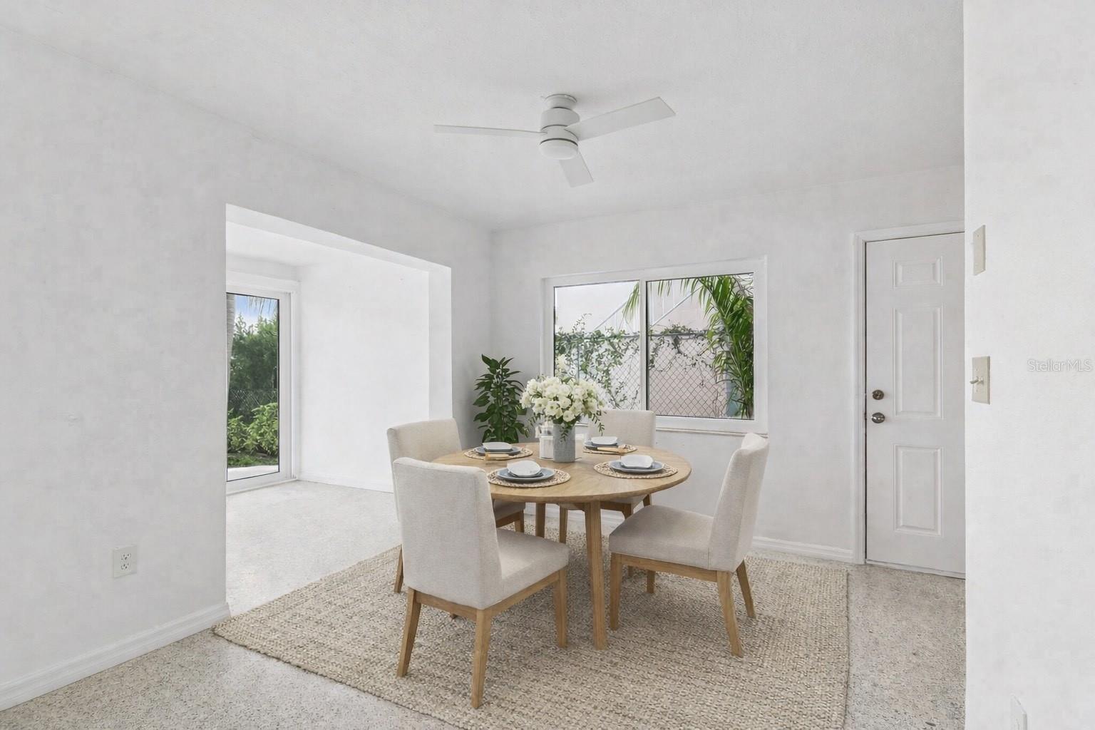 Image 21 of 67 For 2411 Bay Boulevard 1