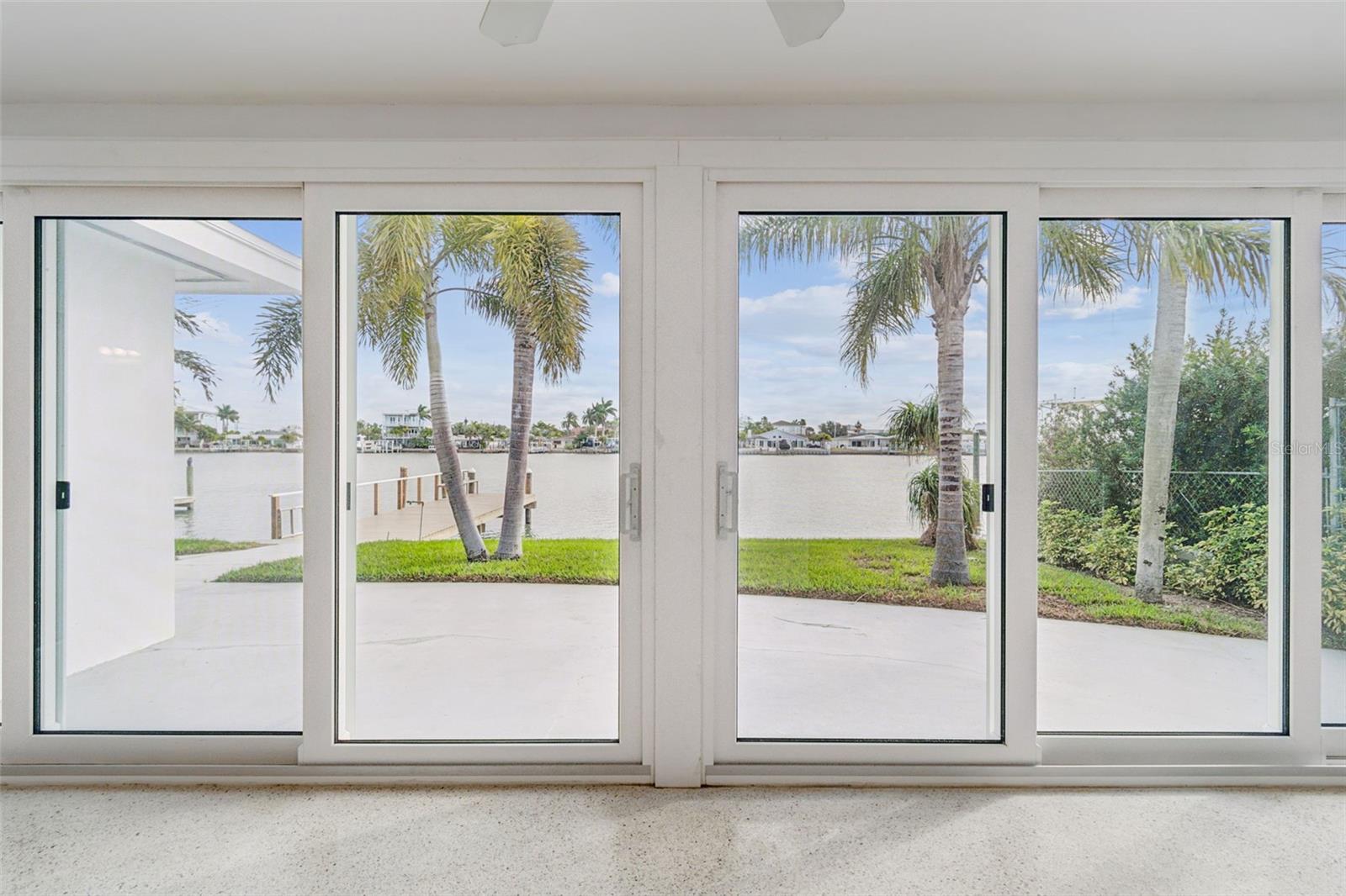 Image 37 of 67 For 2411 Bay Boulevard 1