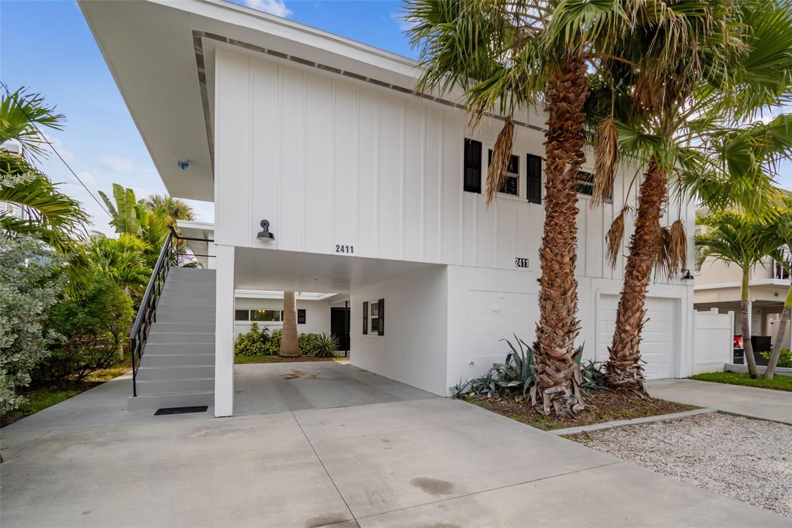 Image 5 of 67 For 2411 Bay Boulevard 1