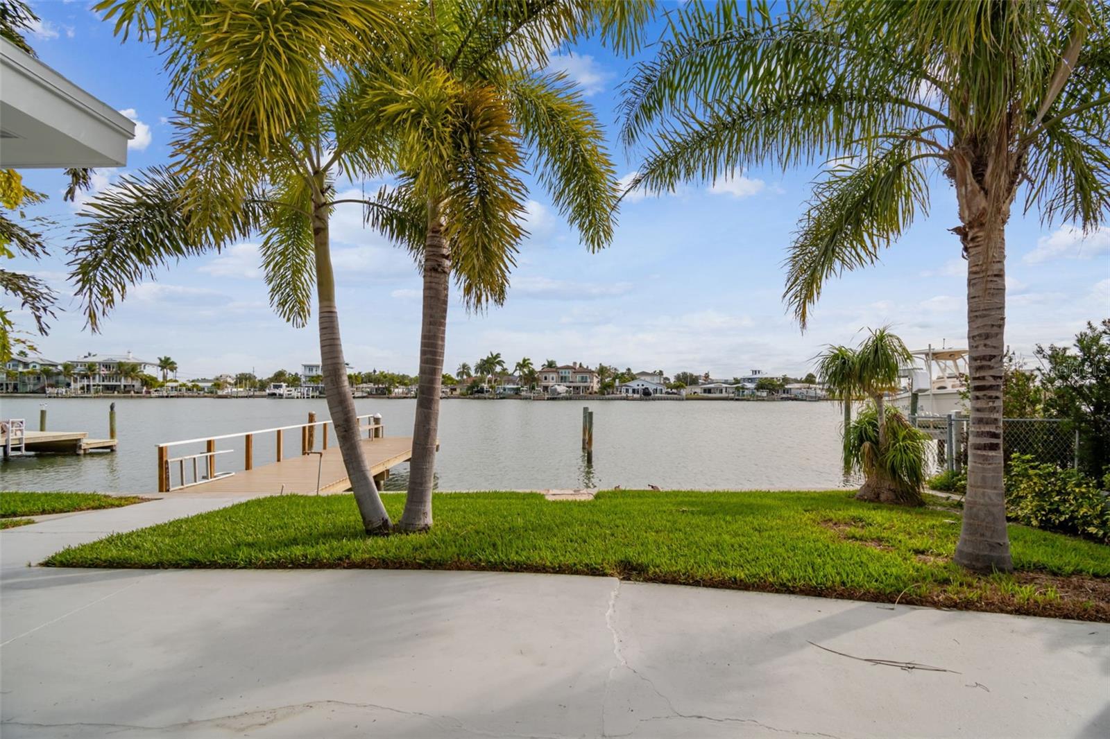 Image 60 of 67 For 2411 Bay Boulevard 1