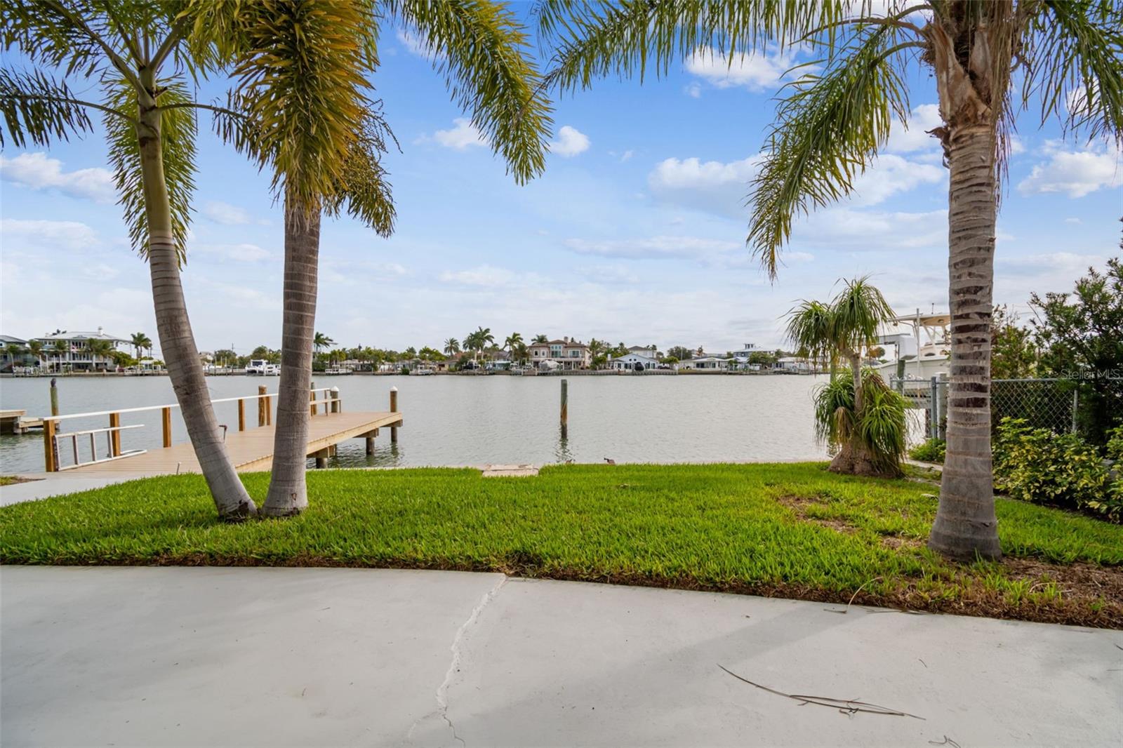 Image 62 of 67 For 2411 Bay Boulevard 1