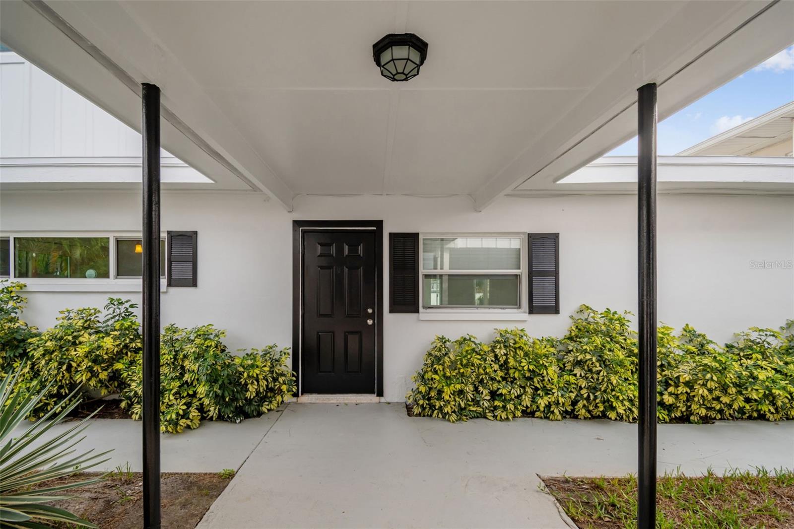 Image 8 of 67 For 2411 Bay Boulevard 1