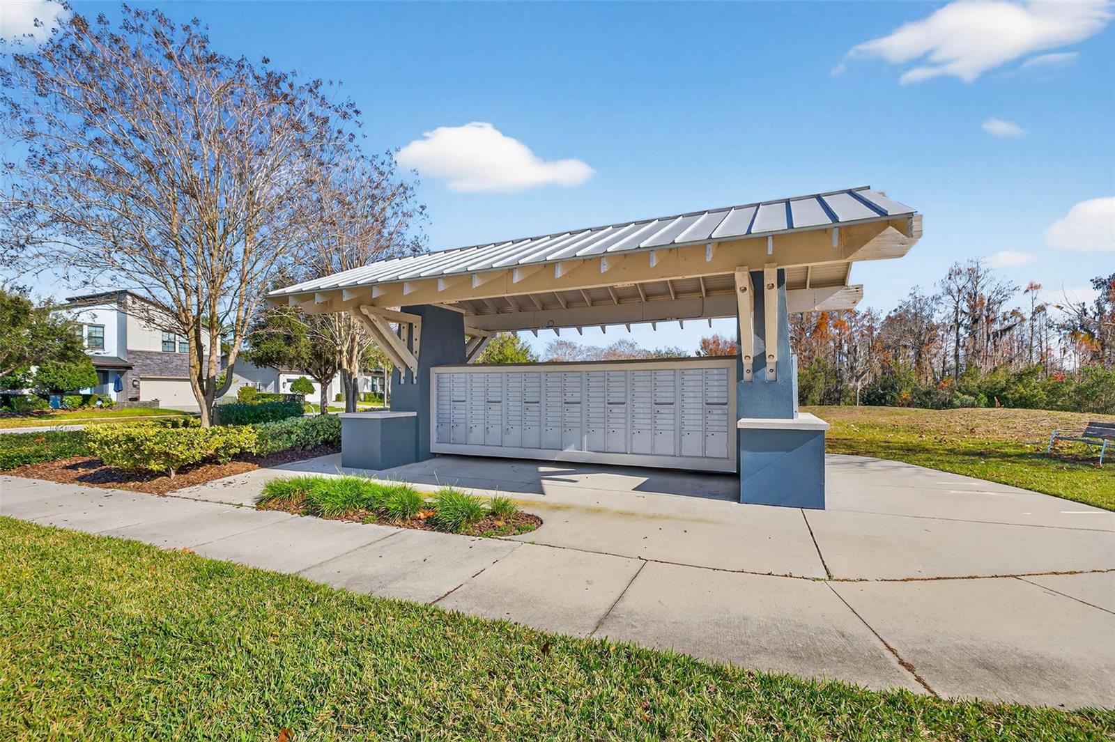 Image 49 of 62 For 17268 Brighton Lake Road