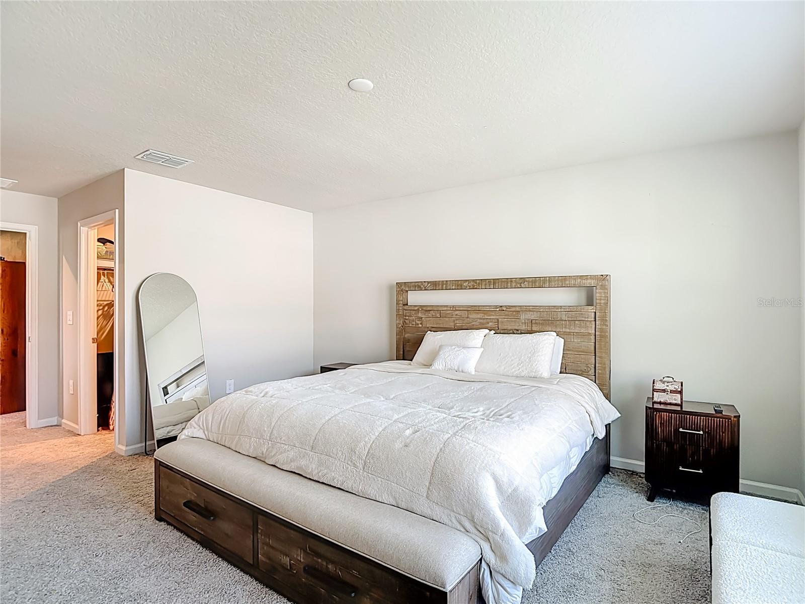 Image 45 of 60 For 19219 Blue Pond Drive