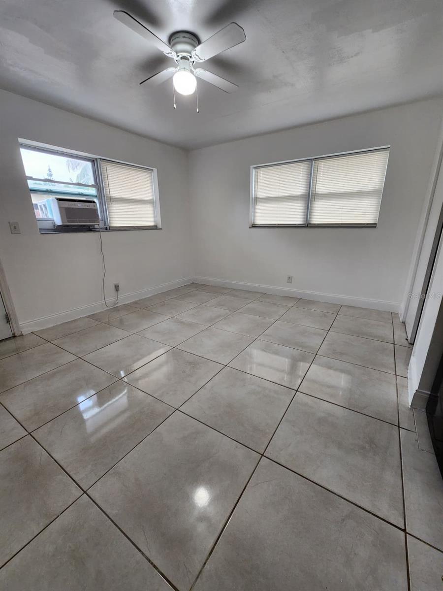 Image 8 of 10 For 3831 11th Street