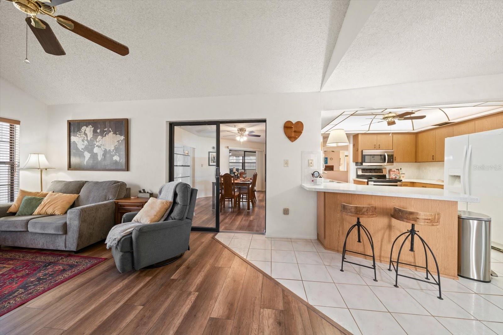 Image 10 of 32 For 2710 Cypress Hollow Court