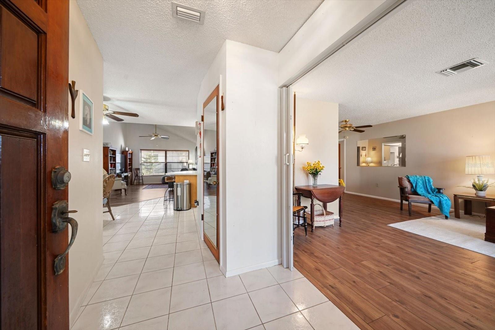 Image 4 of 32 For 2710 Cypress Hollow Court