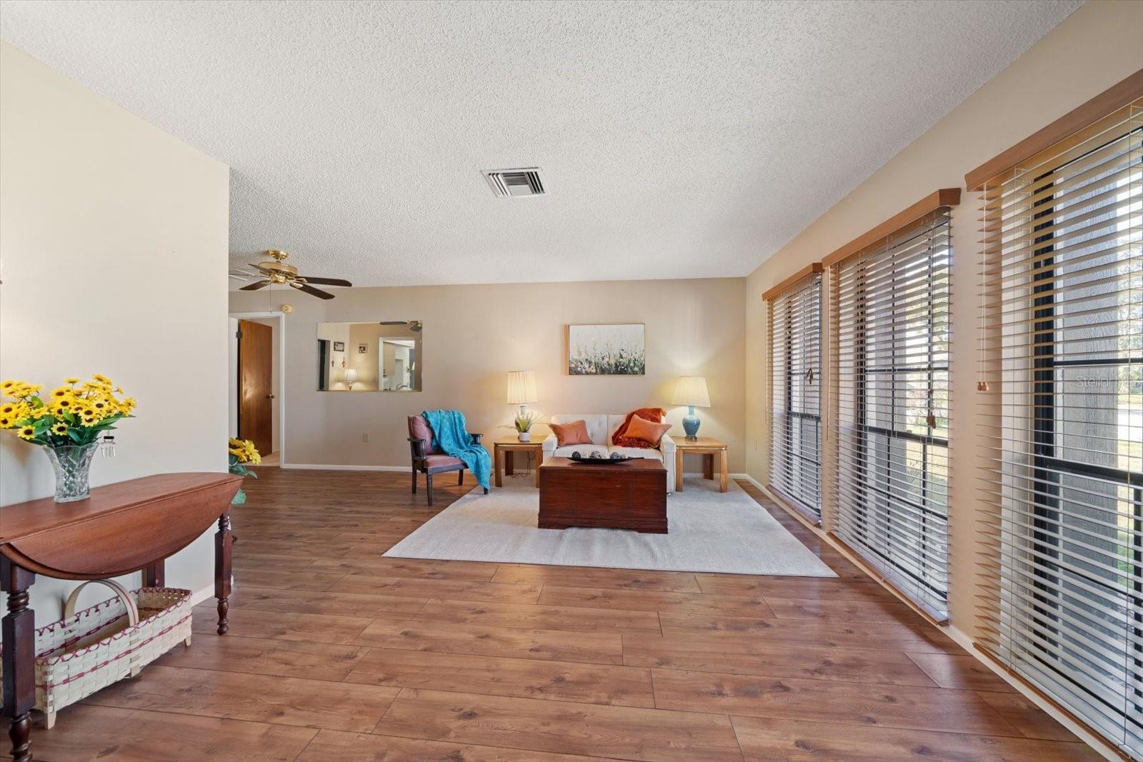 Image 5 of 32 For 2710 Cypress Hollow Court