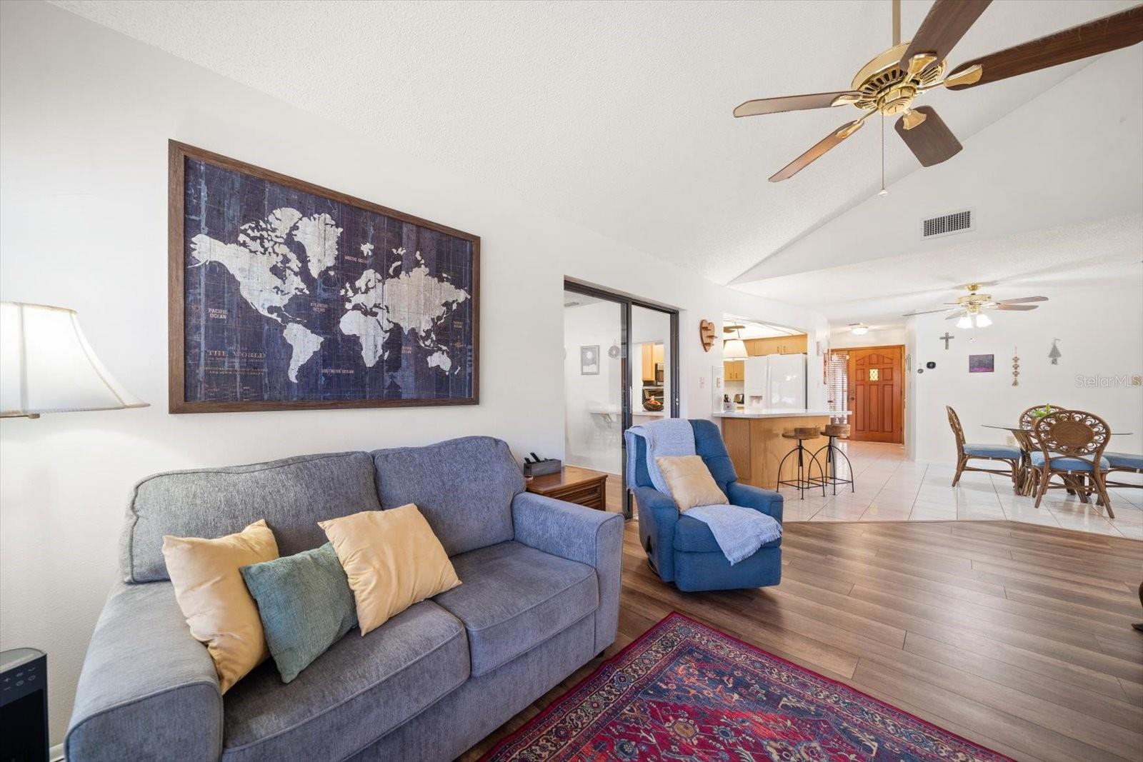 Image 8 of 32 For 2710 Cypress Hollow Court