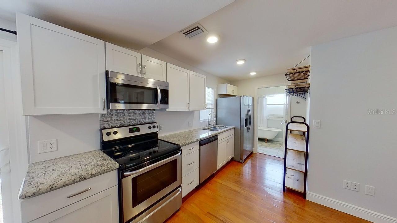 Image 17 of 45 For 3729 31st Avenue S