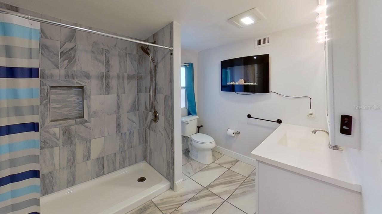 Image 35 of 45 For 3729 31st Avenue S