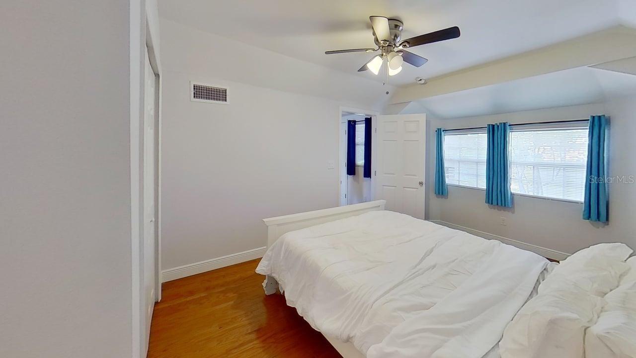 Image 38 of 45 For 3729 31st Avenue S