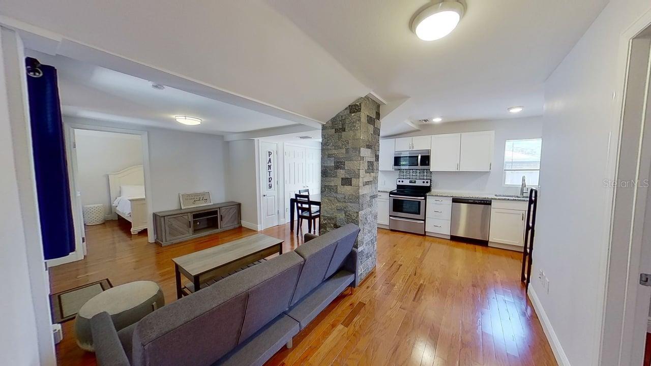 Image 7 of 45 For 3729 31st Avenue S