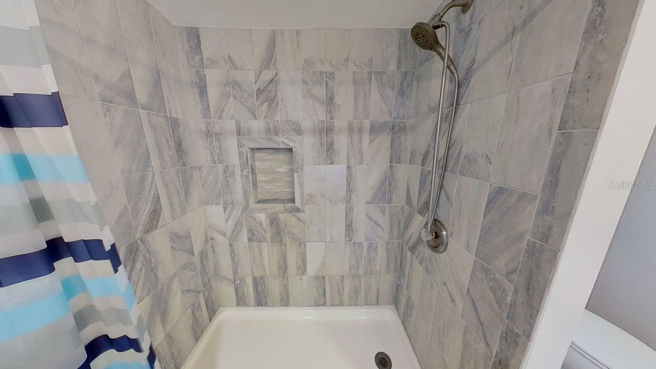 Image 9 of 45 For 3729 31st Avenue S