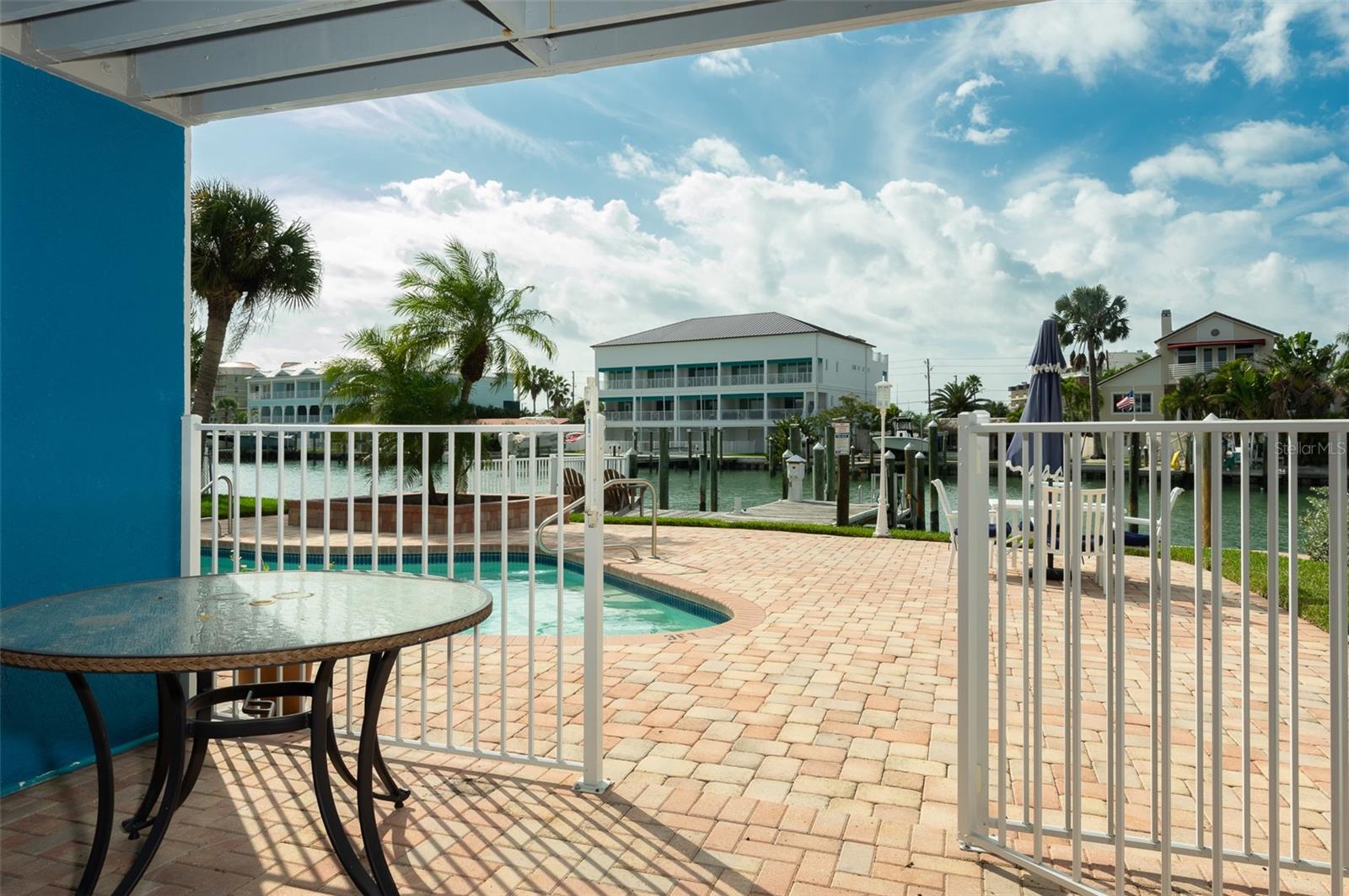 Image 37 of 61 For 11820 Capri Circle S