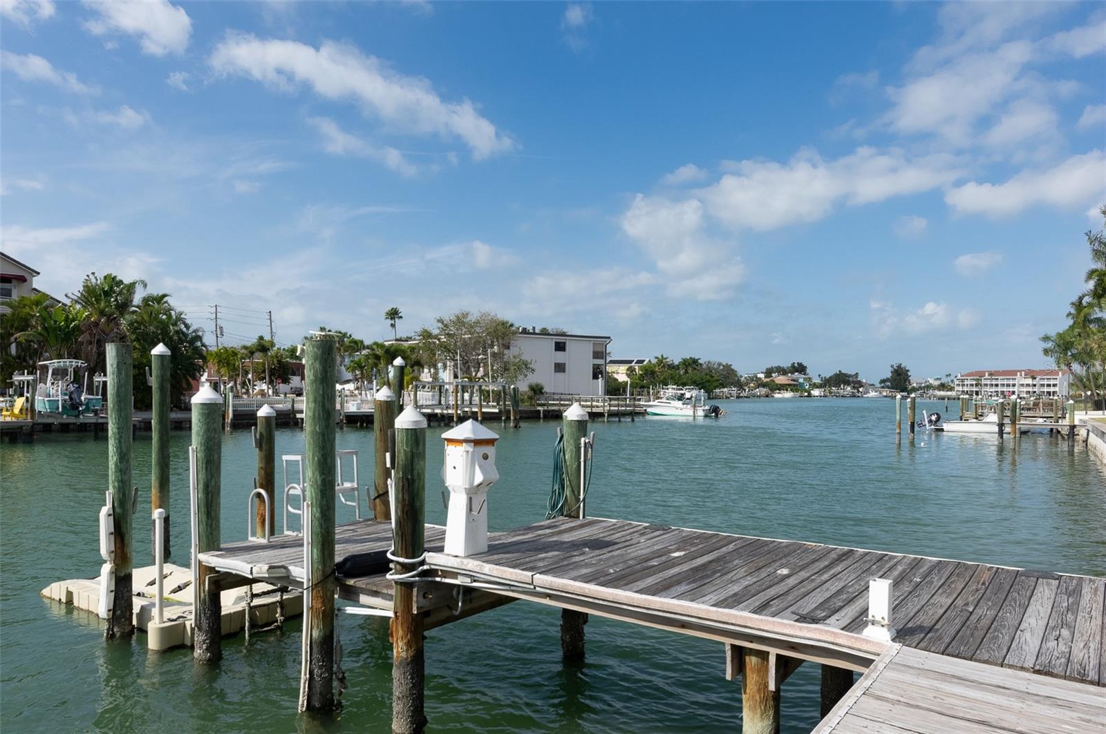 Image 42 of 61 For 11820 Capri Circle S