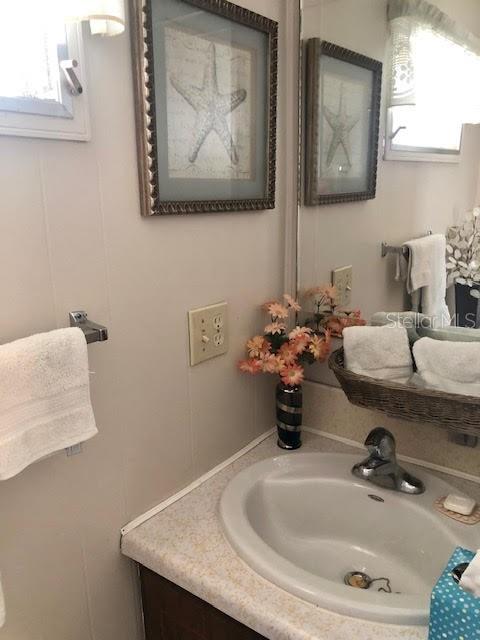 Image 9 of 33 For 3405 Lanark Drive