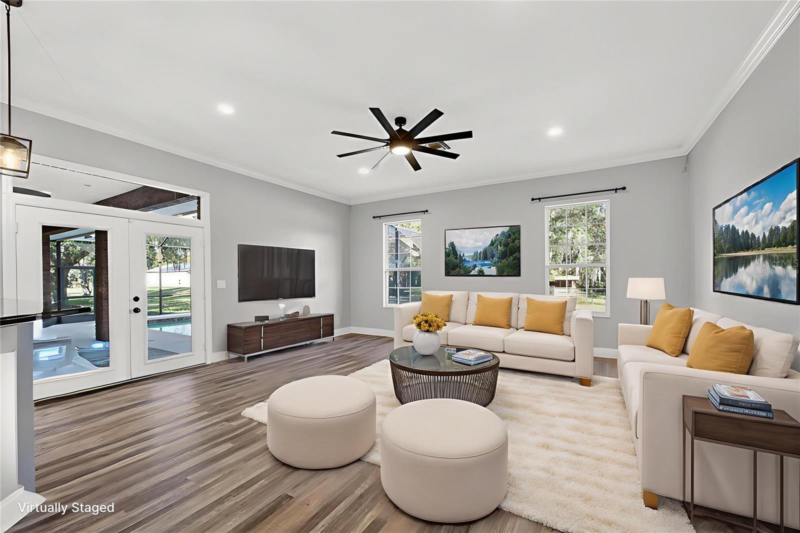 Image 32 of 89 For 725 Giant Oak Road