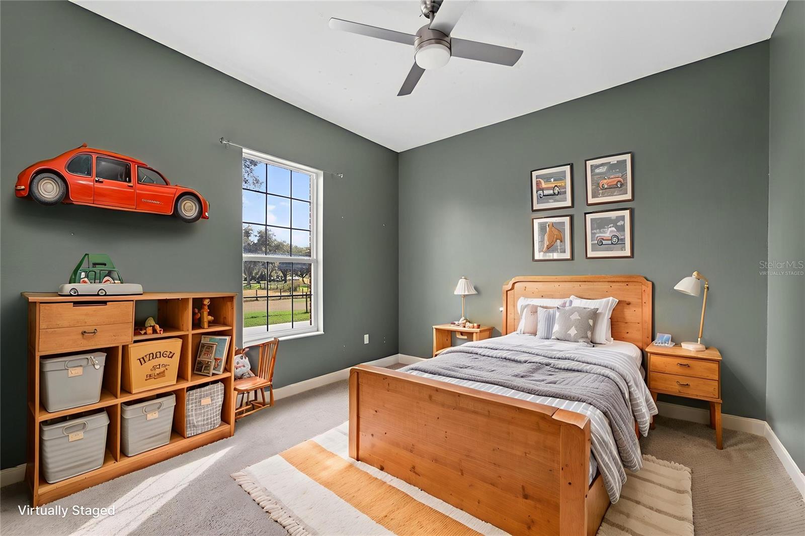 Image 39 of 89 For 725 Giant Oak Road