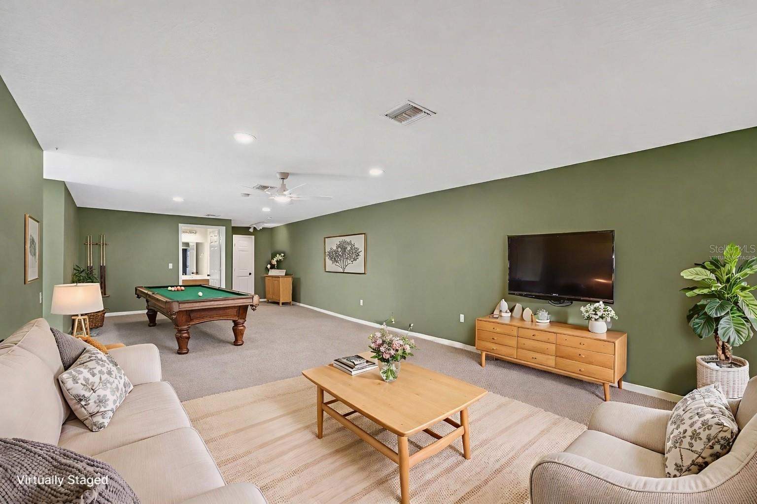 Image 47 of 89 For 725 Giant Oak Road