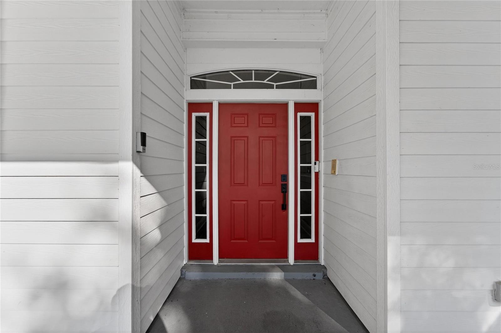 Image 5 of 89 For 725 Giant Oak Road