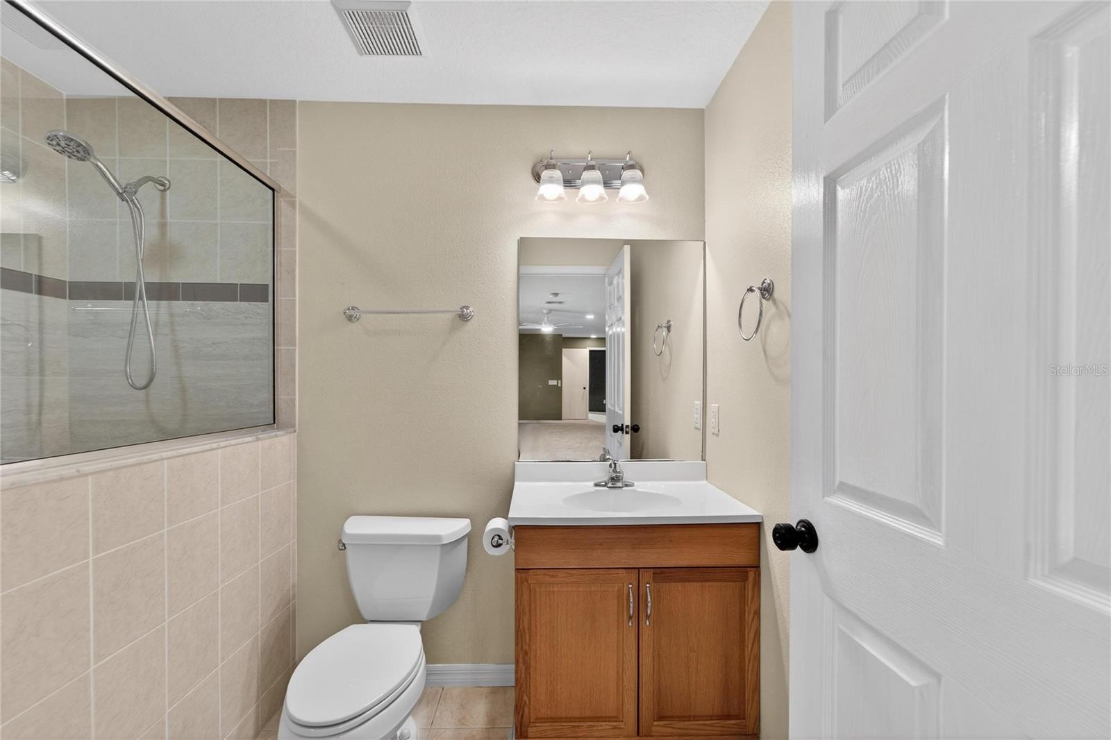 Image 51 of 89 For 725 Giant Oak Road