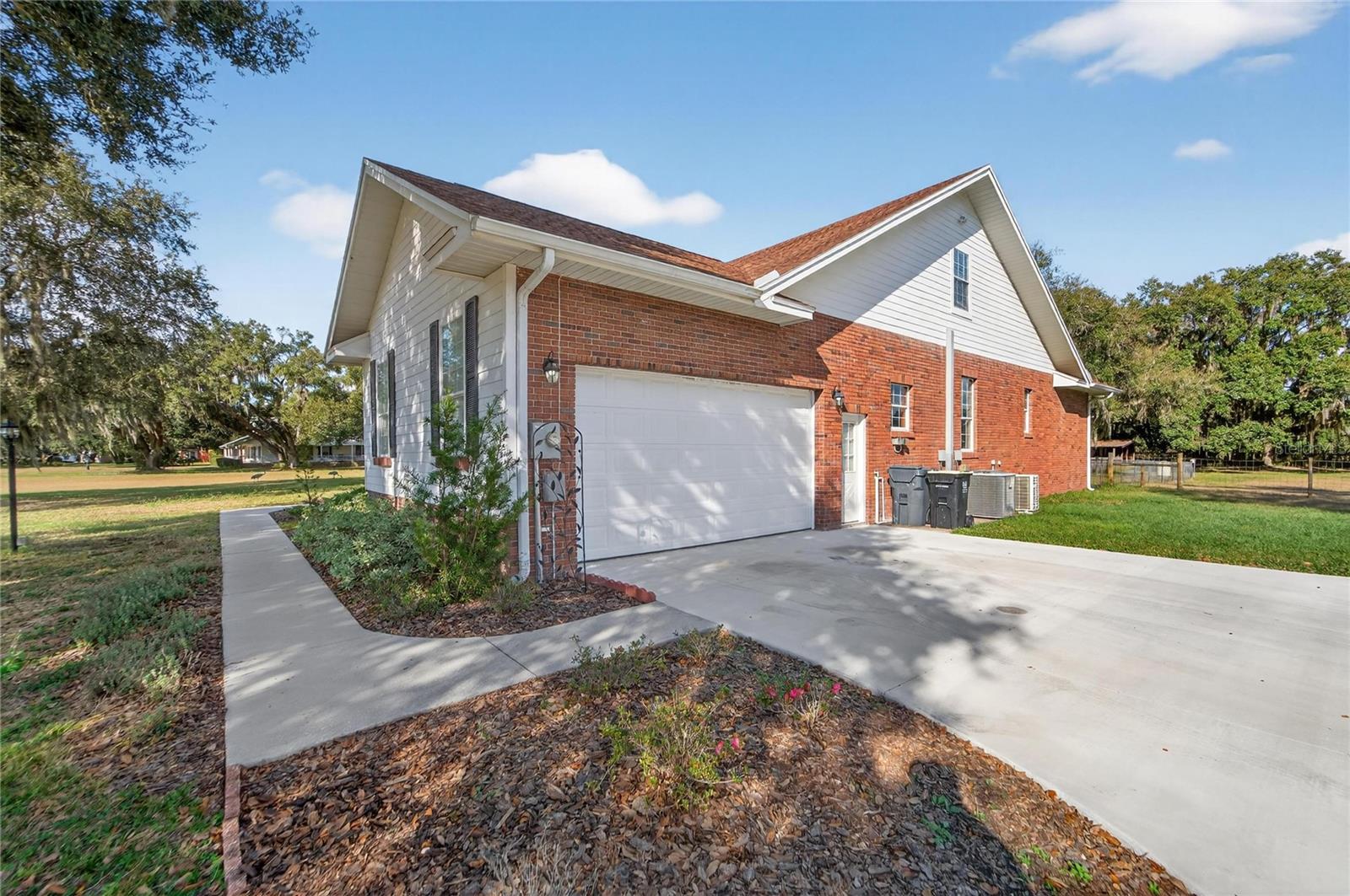 Image 64 of 89 For 725 Giant Oak Road