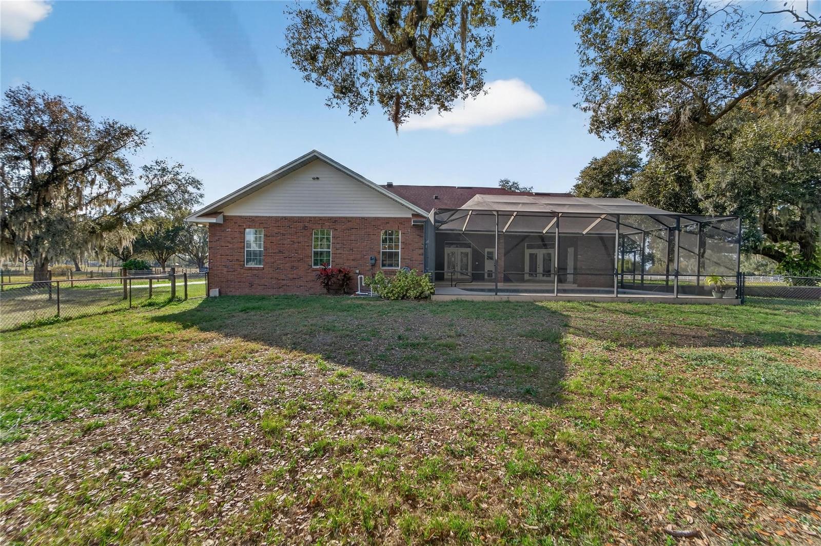 Image 75 of 89 For 725 Giant Oak Road