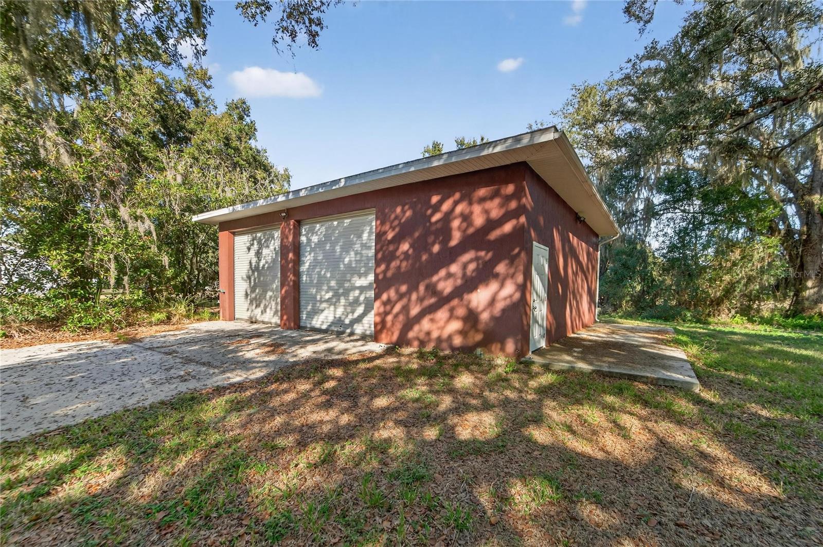 Image 83 of 89 For 725 Giant Oak Road