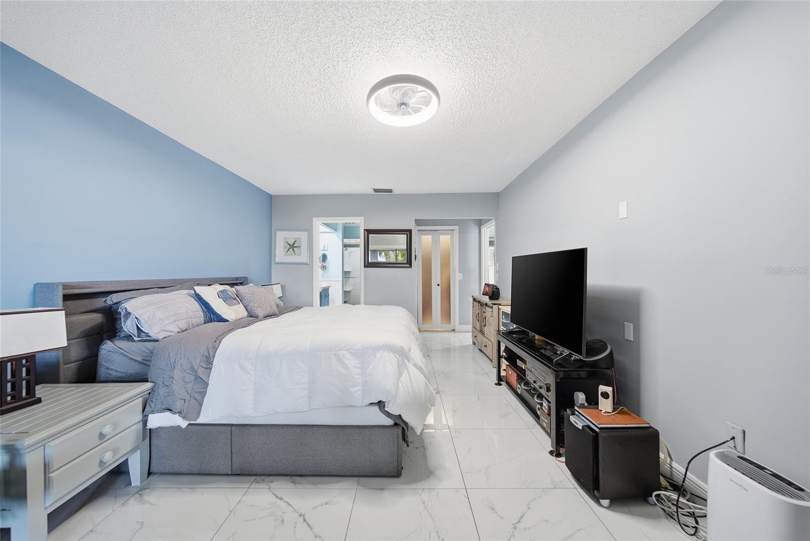 Image 19 of 29 For 602 Old Mill Pond Road