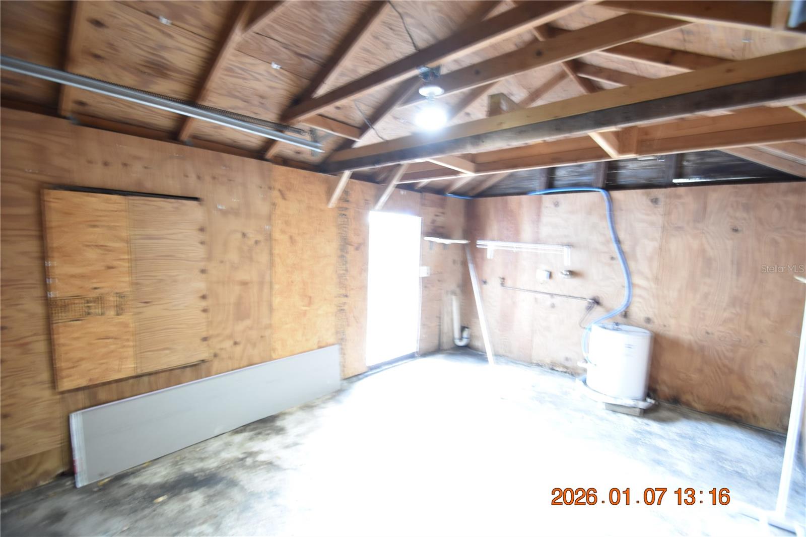 Image 11 of 38 For 2500 Auburn Street S