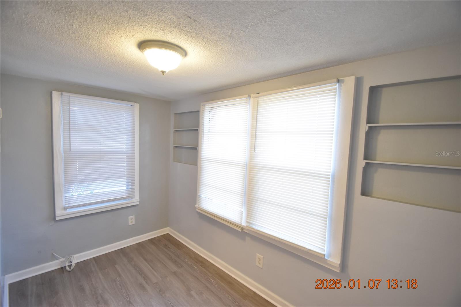 Image 18 of 38 For 2500 Auburn Street S