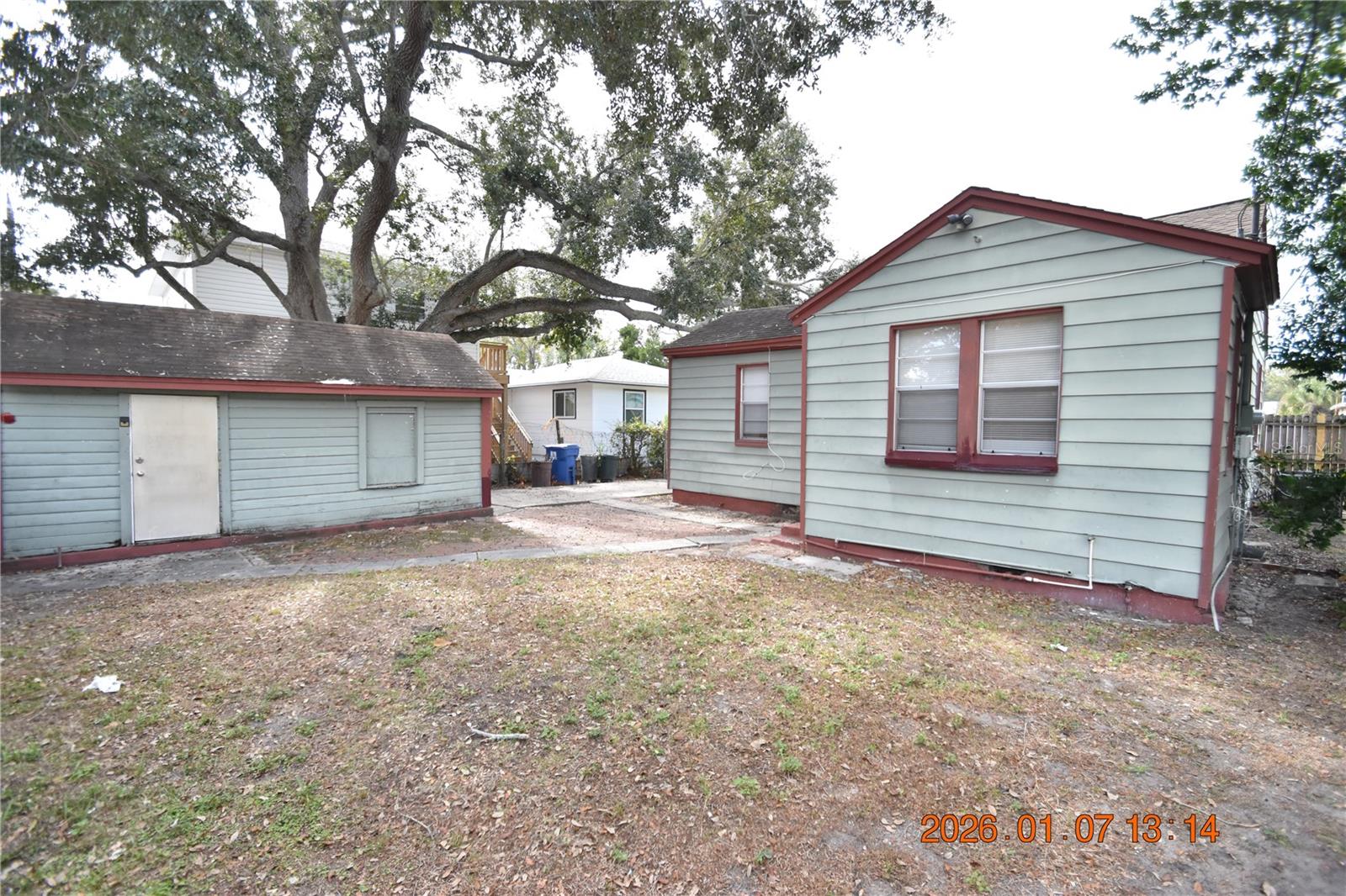 Image 5 of 38 For 2500 Auburn Street S