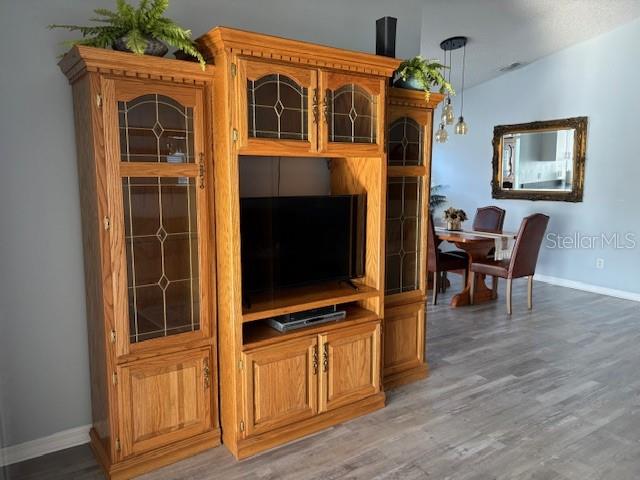 Image 11 of 58 For 730 Mcdaniel Street 100