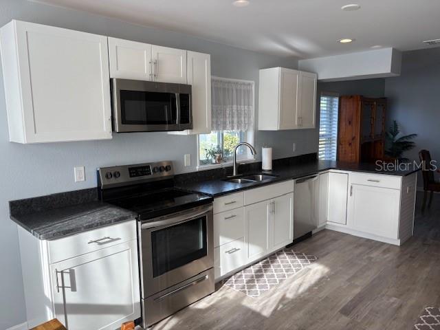 Image 29 of 58 For 730 Mcdaniel Street 100