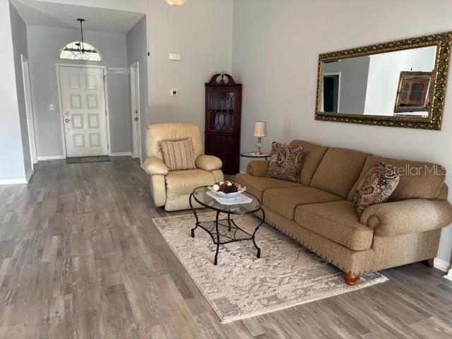 Image 8 of 58 For 730 Mcdaniel Street 100