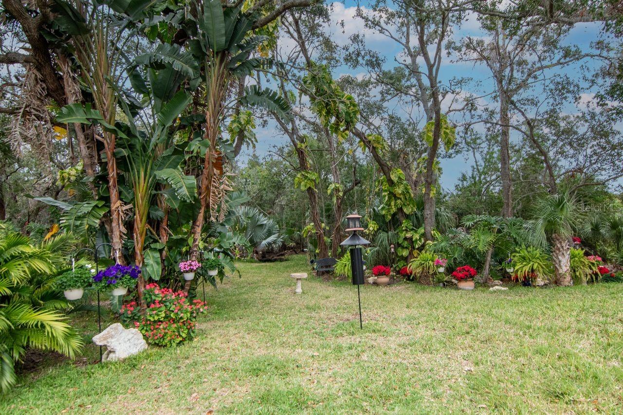 Image 47 of 67 For 7711 Gulf Way