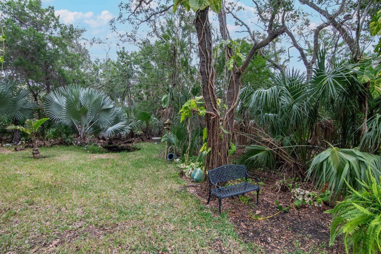 Image 50 of 67 For 7711 Gulf Way