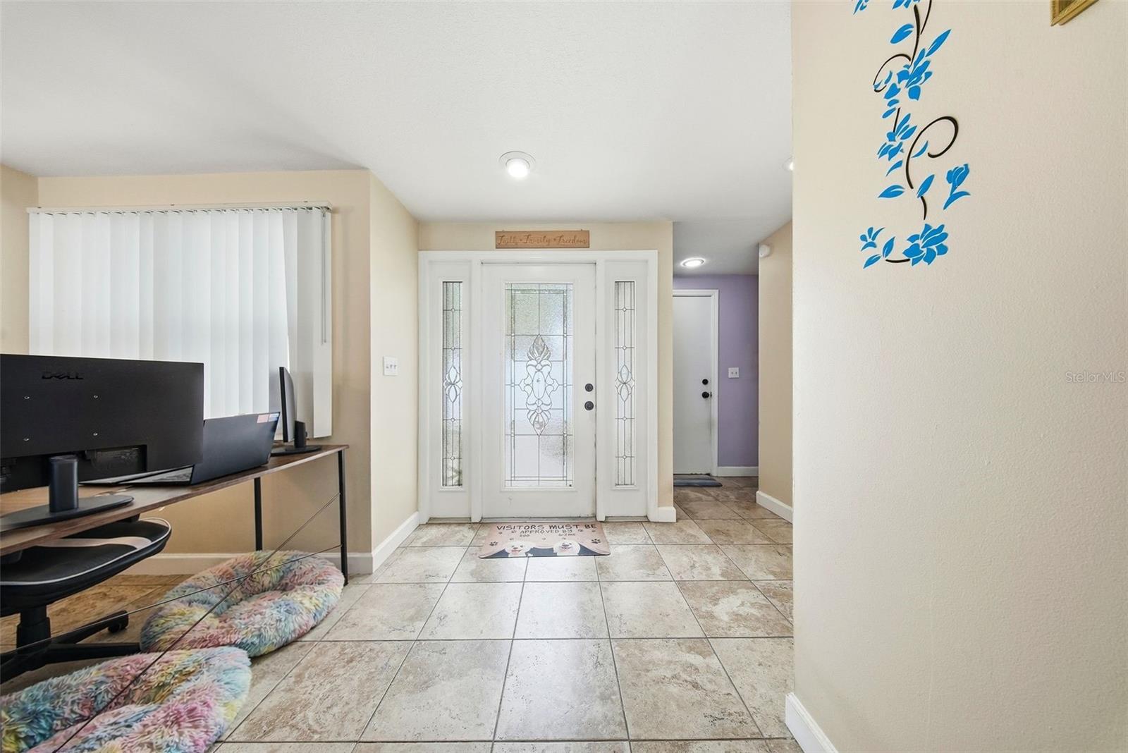 Image 14 of 45 For 7526 Santa Fe Trail