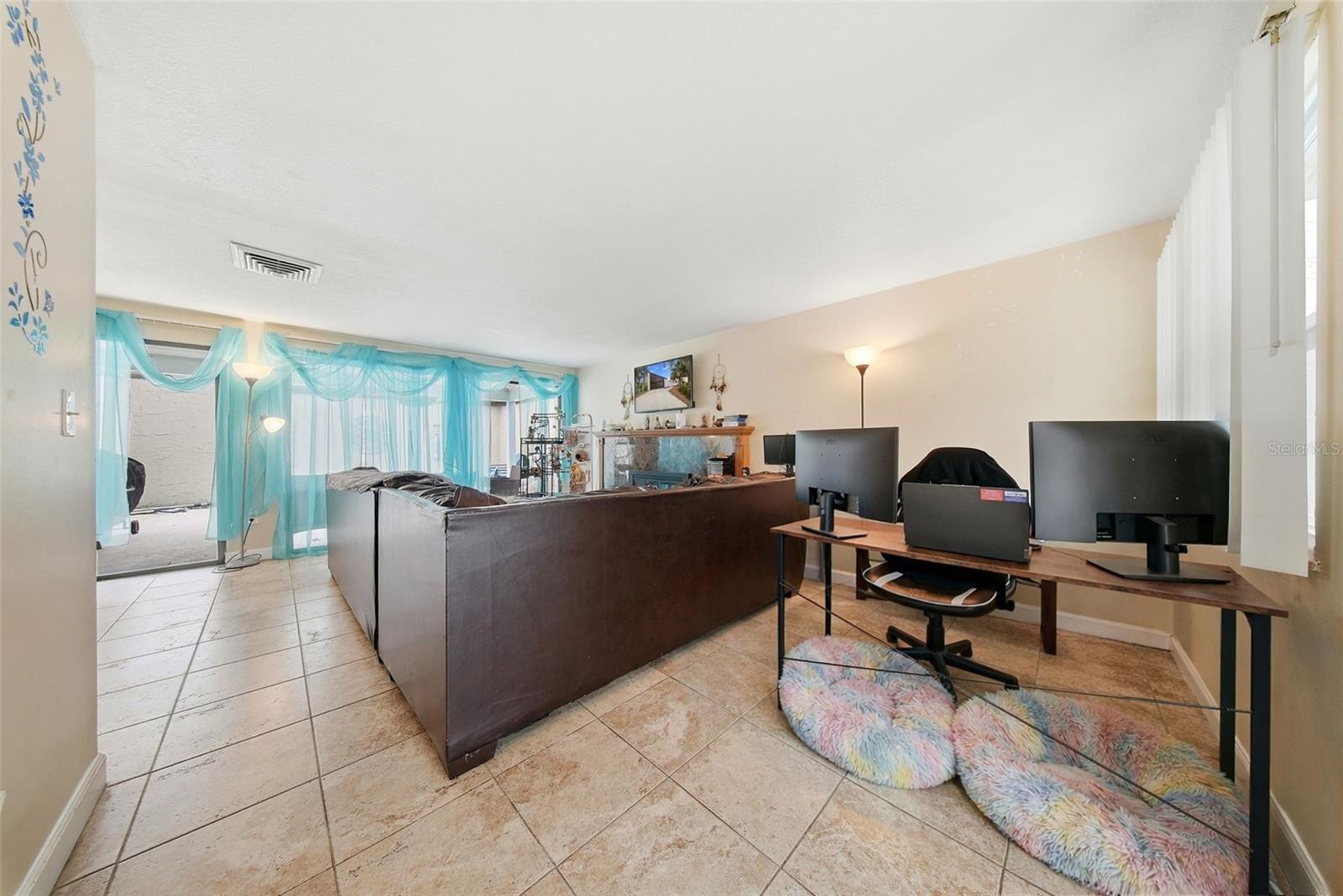 Image 15 of 45 For 7526 Santa Fe Trail