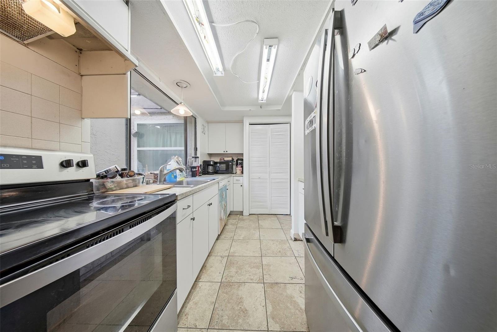 Image 22 of 45 For 7526 Santa Fe Trail