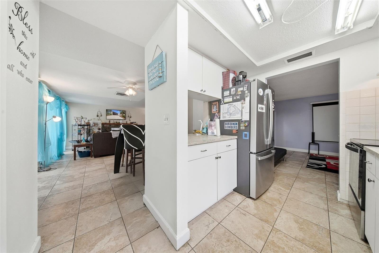 Image 23 of 45 For 7526 Santa Fe Trail