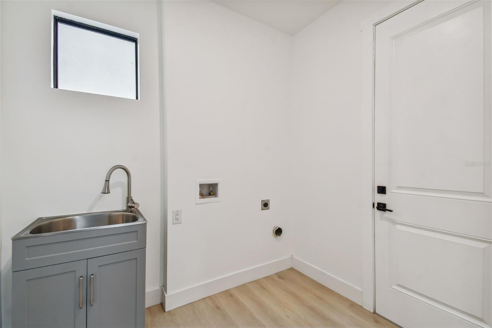 Image 24 of 27 For 7511 Swoope Street